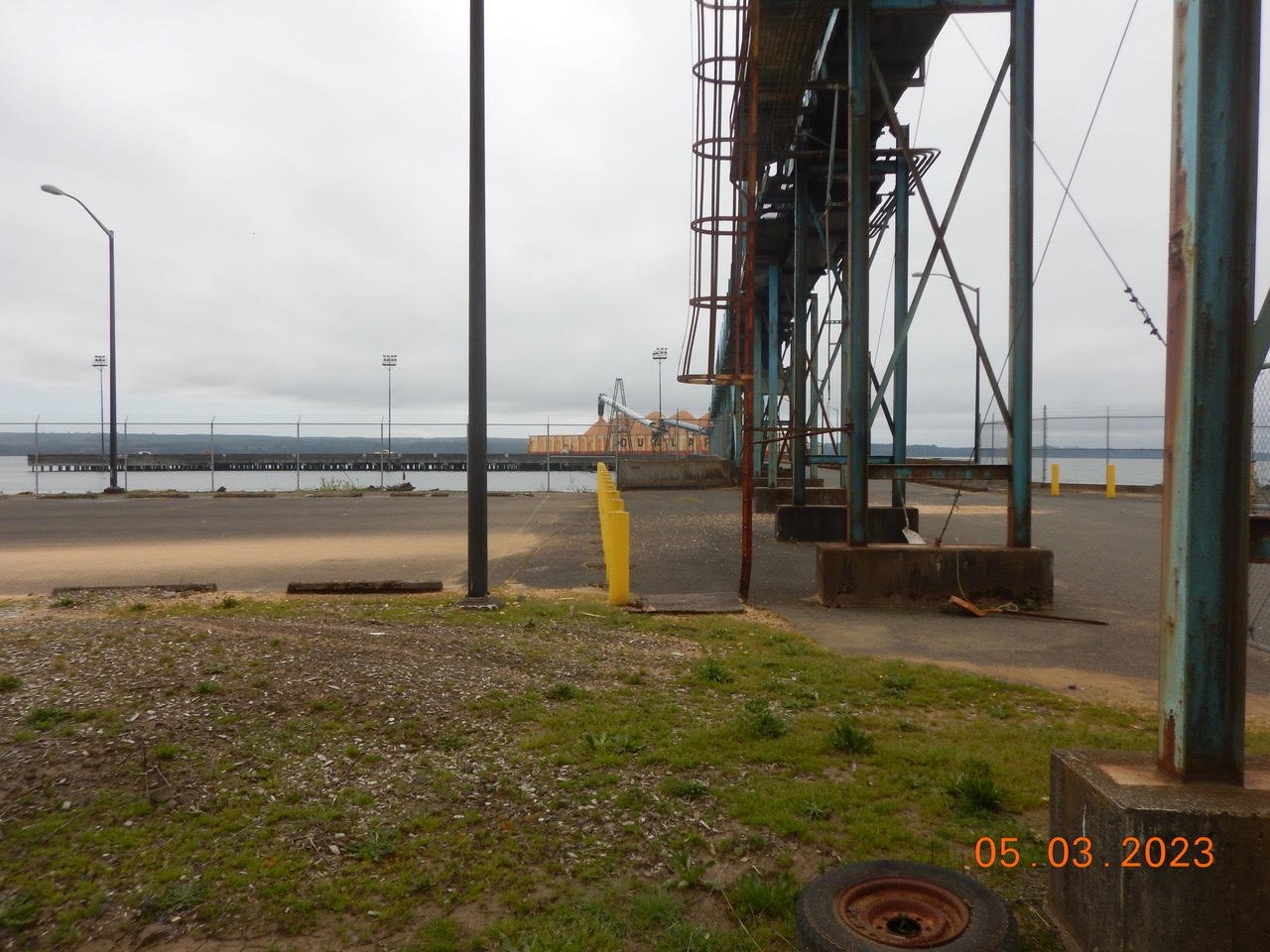 Waterfront loading conveyor at the Port of Grays Harbor, May 2023
